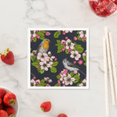 Vögel und Blüten auf schwarz Serviette (Beispiel)