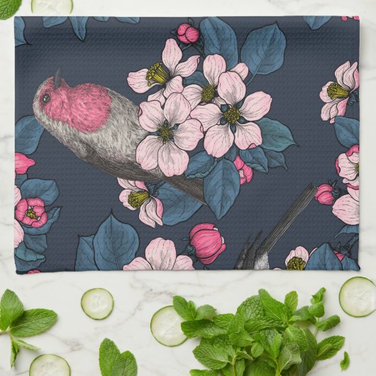 Vögel und Blüten Geschirrtuch (Gefaltet)