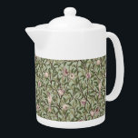 VÖGEL UND POMEGRANAT IN FIL UND THYME - MORRIEN<br><div class="desc">Ein beliebtes William Morris Design aus der Zeit um 1926 mit Vögeln, die sich in fruchtig gefüllten Laubäumen ruhen. Dies war eines der letzten Entwürfe, die die Firma Morris unter Verwendung des kostspieligeren Druckstils für Kunst und Handwerk herstellte. Für viele weitere Produkte und Farbvarianten in diesem Viktorianischen Muster aus dem...</div>