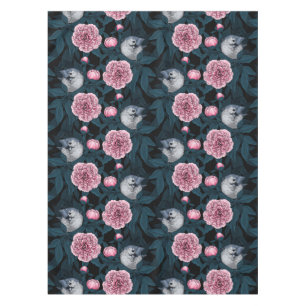 Vögel und rosa Pfingstrosenblüten mit Blättern Tischdecke