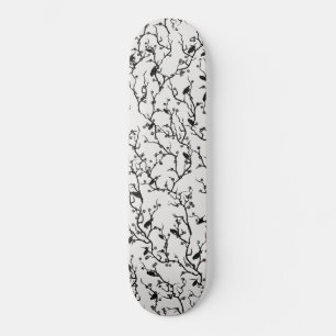 Vögel und Sakura Zweige Japanische Malerei Skateboard