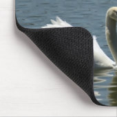 Vogel und Schwan über dem Morton-See Mousepad (Ecke)