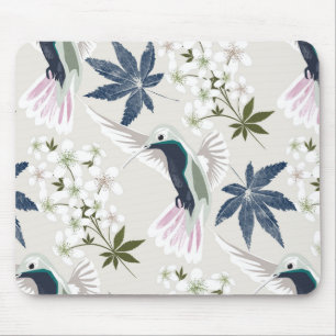 Vögel und weiße Blume. Mousepad