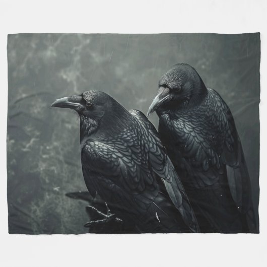Vögel von Feather Pair of Crows, Ravens Fleecedecke (Vorderseite (Horizontal))