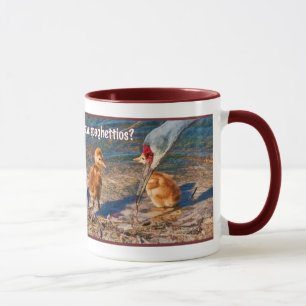 Vogelbabys und ein Wurm-Mittagessen Tasse