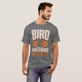 Vogelbeobachtung im Ornithologieservice des Forhe T-Shirt (Vorne ganz)