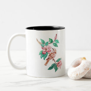 Vogelflora auf einer Kaffeetasse