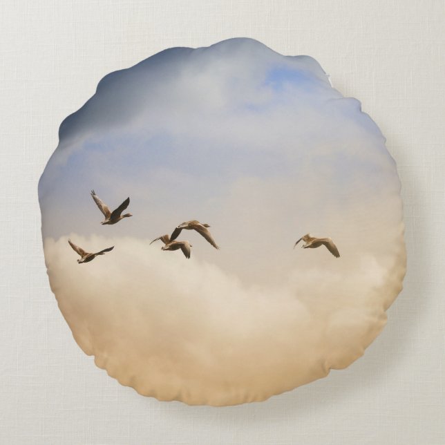 Vogelgrippe im Flug Rundes Kissen (Rückseite)