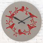 Vogelrege Runde Wanduhr<br><div class="desc">Ein moderner skandinavischer Vogel- und Blume-Kranz. Rot auf neutral. Originelle Kunst von Nic Squirrell.</div>