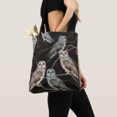 Vogelzweig: Vogelperche. Tasche (Von Nahem)