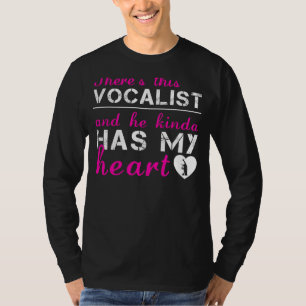 Vokalistin Liebe: Kinda hat meinen T - Shirt im He