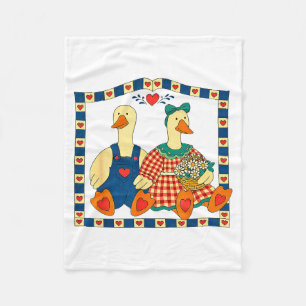 Volkskunst-Entenpaar mit Blumen Landhaus-Stil Fleecedecke
