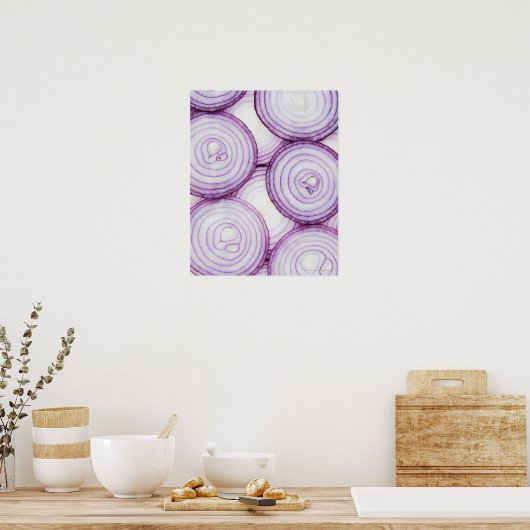 Vollbild der roten Zwiebel in Scheiben, weiß Poster (Küche)