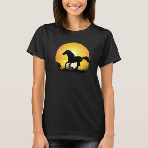 Vollblut-Silhouette eines Pferdes bei Sonnenunterg T-Shirt