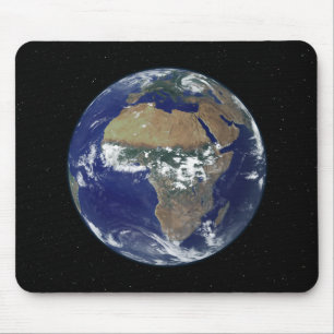 Volle Erde, die Afrika und Europa zeigt Mousepad