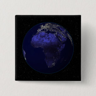 Volle Erde nachts Afrika und Europa zeigend Button