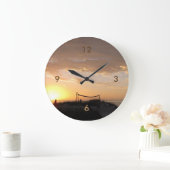 Volleball Beach Sunset Große Wanduhr (Zuhause)