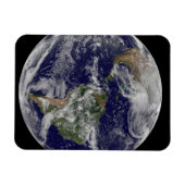 Voller Erde mit einem mächtigen Wintersturm. Magnet (Horizontal)