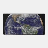 Voller Erde mit einem mächtigen Wintersturm. Schreibtischunterlage (Vorderseite)