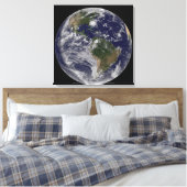 Voller Erde mit Hurrikan Irene an der Ostküste. Leinwanddruck (Insitu (Schlafzimmer))