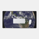 Voller Erde mit Hurrikan Irene über den Bahamas. Schreibtischunterlage (Tastatur & Maus)