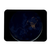 Vollerde bei Nacht mit Stadtlampen in Amerika Magnet (Horizontal)