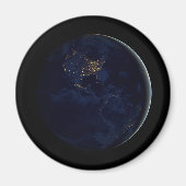 Vollerde bei Nacht mit Stadtlampen in Amerika Magnet (Vorne)