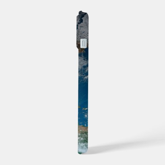 Vollerde mit Nord- und Südamerika. iPhone 15 Hülle (Linke Seite)