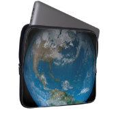Vollerde mit Nord- und Südamerika. Laptopschutzhülle (Vorne Rechts)