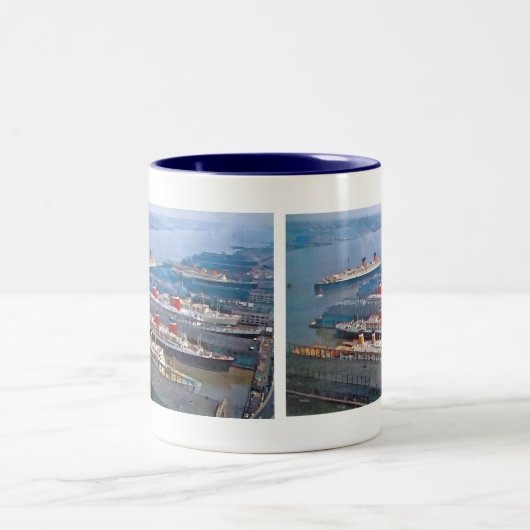 Volles Haus Zweifarbige Tasse (Mittel)