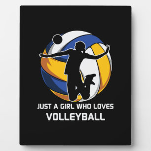 Volleyball-Spieler nur ein Mädchen, das Volleyball Fotoplatte