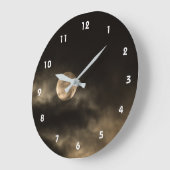 Vollmond dunkler bewölkter Himmel Große Wanduhr (Winkel)