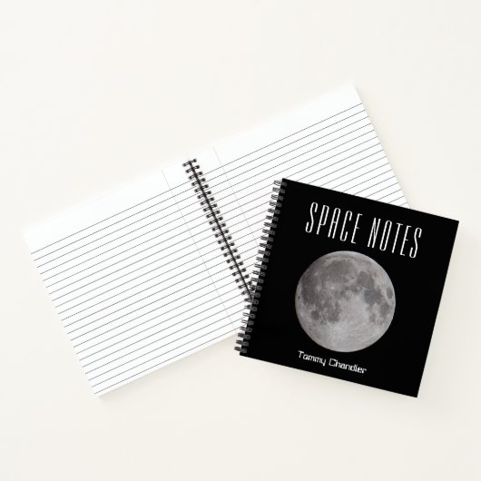 Vollmond im Space Theme Notebook mit Namen Notizblock (Innenseite)