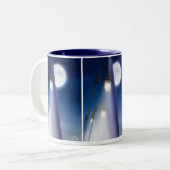 Vollmond im WA-Denkmal Zweifarbige Tasse (Vorderseite Links)