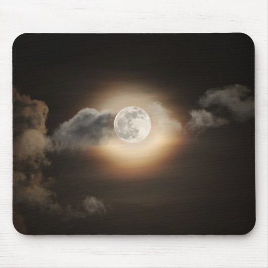 Vollmond in wolkiger Nacht Mousepad (Vorne)