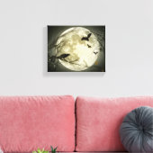 Vollmond mit Fledermäusen und Raven. Leinwanddruck (Insitu (Wohnzimmer))