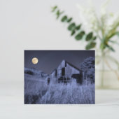 Vollmond-Overhead | Altgewitterter Stall Postkarte (Stehend Vorderseite)