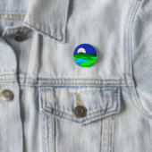 Vollmond steigt über grüne Hügel Button (Beispiel)