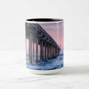 Vollmond über dem Scripps Pier Tasse