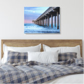 Vollmond über Pier, Kalifornien Leinwanddruck (Insitu (Schlafzimmer))
