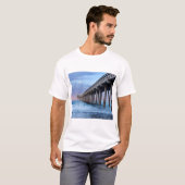 Vollmond über Pier, Kalifornien T-Shirt (Vorne ganz)