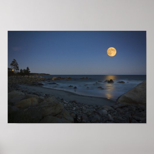 Vollmond über weißem Punkt Poster (Vorne)