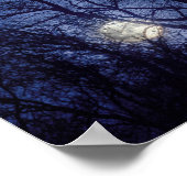 Vollmond und Mondlicht, die durch Bäume strahlen Poster (Ecke)