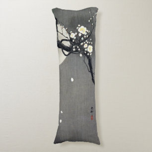 Vollmond und Weißer Pflaumenblütenblossom, Ohara K Seitenschläferkissen