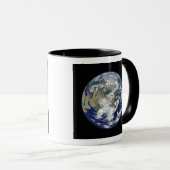 Vollständig beleuchtete Erde, zentriert auf Asien Tasse (VorderseiteRechts)
