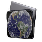 Vollständig erdacht mit Niederdrucksystemen. Laptopschutzhülle (Vorderseite Links)