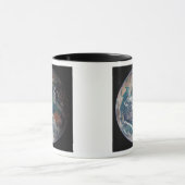 Vollständige Darstellung der Erde mit globalen Dat Tasse (Zentrum)