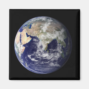 Vollständige Erde mit Europa und Asien Magnet