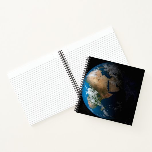 Vollständige Erde mit simulierten Wolken über Afri Notizblock (Innenseite)