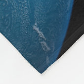 Vollständige Erde mit simulierten Wolken über Nord Fleecedecke (Ecke)